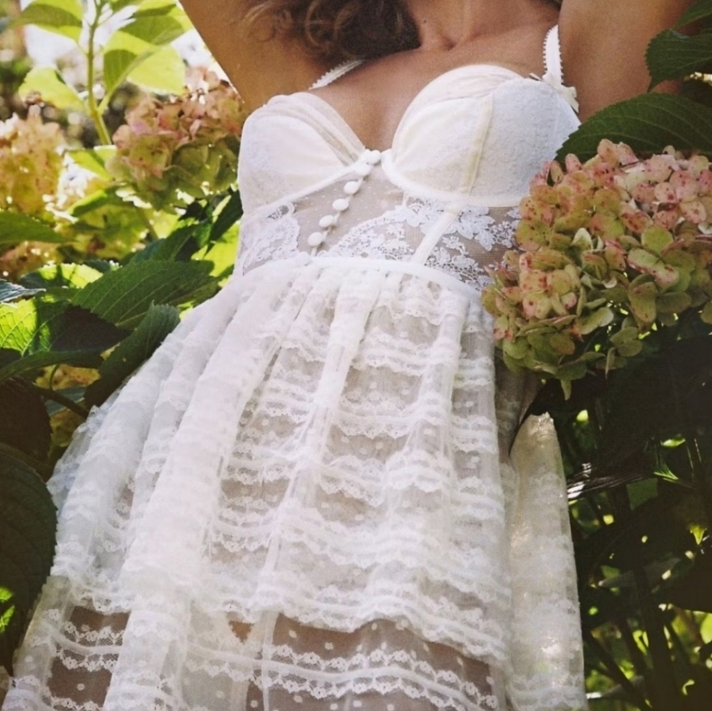 New!For Love And Lemons Love Story Slip Elegant White Lace Dress